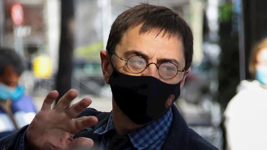 Juan Carlos Monedero a su llegada al juzgado de plaza de Castilla donde ha acudido a declarar Juan Carlos Monedero a su llegada al juzgado de plaza de Castilla donde ha acudido a declarar