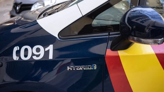 Vehículo de la Policía Nacional Vehículo de la Policía Nacional