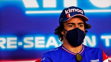 Fernando Alonso, en la rueda de prensa de la FIA