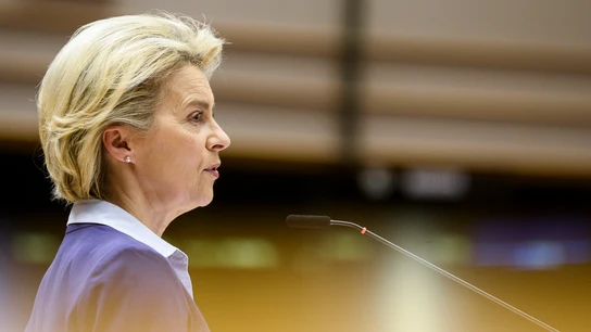 La presidenta de la Comisión Europea, Ursula Von der Leyen, que prevé aprobar el pasaporte de vacunación Pasaporte de vacunación