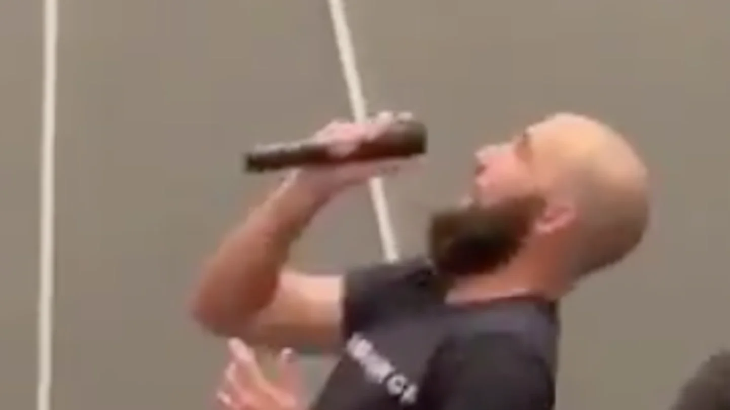 Gonzalo Higuaín cantando y bailando 'Despacito' Gonzalo Higuaín cantando y bailando 'Despacito'