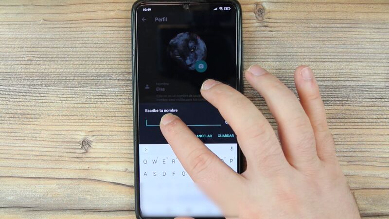 Cómo esconder tu nombre en WhatsApp para que no sea visible 