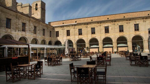 Claustro del Carme. Maó