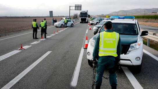 Control de la Guardia Civil situado en la A-31, a la entrada de Alicante, desde Madrid Control de la Guardia Civil situado en la A-31, a la entrada de Alicante, desde Madrid