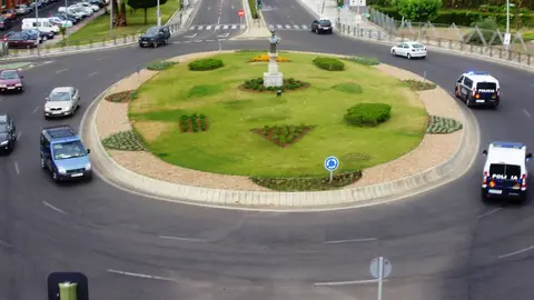 circular por rotonda circular por rotonda