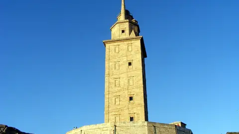 Torre de Hércules (A Coruña), en funcionamiento desde el S.II Torre de Hércules (A Coruña), en funcionamiento desde el S.II