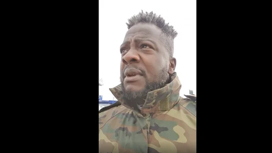 Bertrand Ndongo, militante de Vox Bertrand Ndongo, militante de Vox