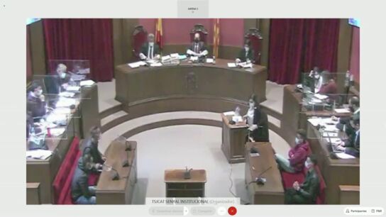 Uno de los acusados de la 'Manada de Sabadell' asegura que fue la chica "la que se abalanz&oacute;" y que "mantuvieron una relaci&oacute;n sexual consentida"