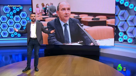Dani Mateo responde al diputado de Vox que cree que el cambio climático no es tan malo: "Escuchándole se te calienta la cabeza" Dani Mateo responde al diputado de Vox que cree que el cambio climático no es tan malo: "Escuchándole se te calienta la cabeza"