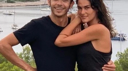 Valentino Rossi junto a su novia, Francesca Sofia