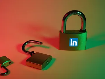 LinkedIn LinkedIn