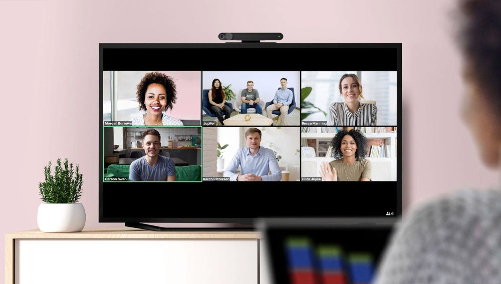 Zoom llega a Portal TV de Facebook.