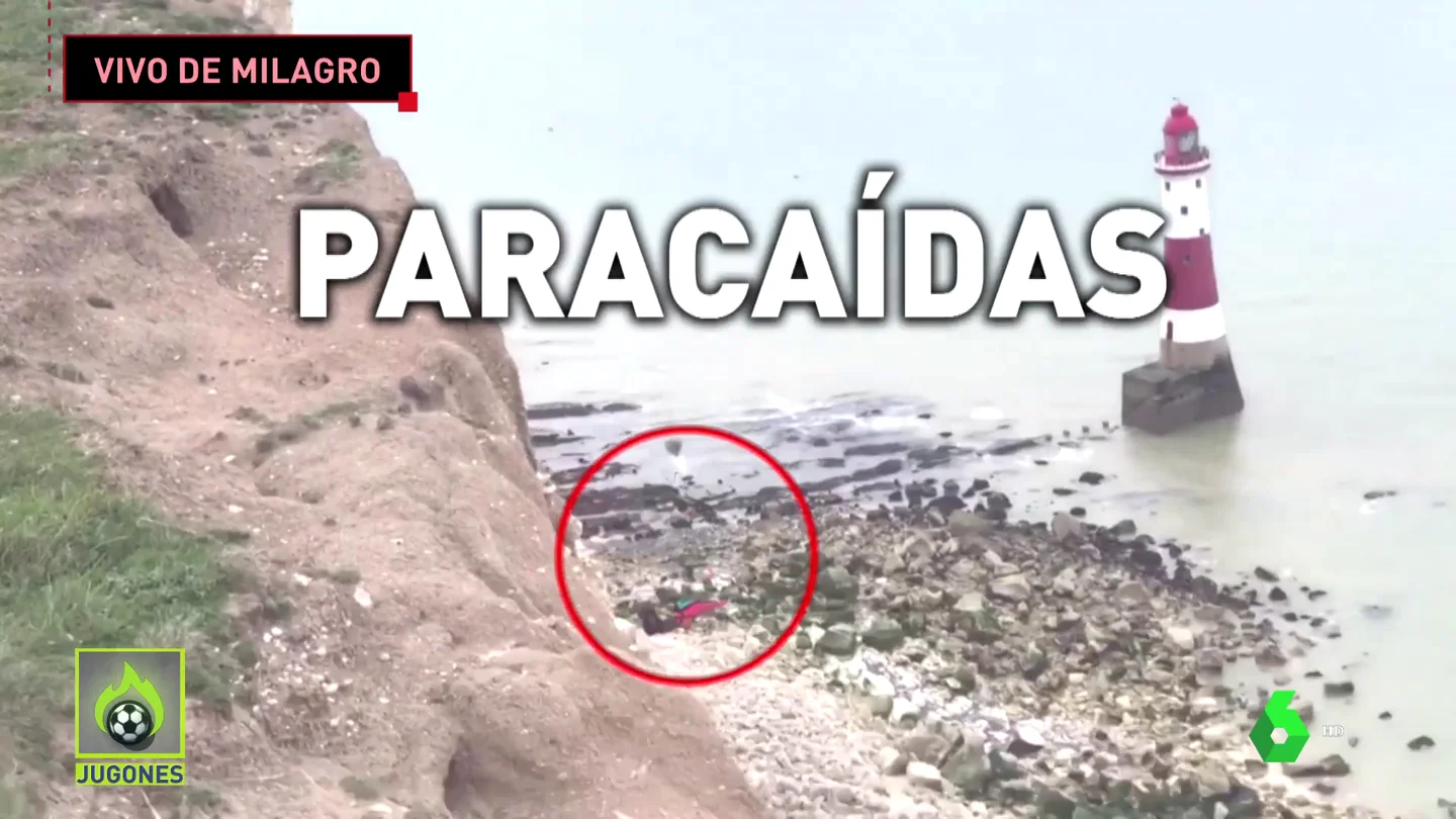 Brutal accidente de un saltador base por el fallo en su paracaídas Brutal accidente de un saltador base por el fallo en su paracaídas