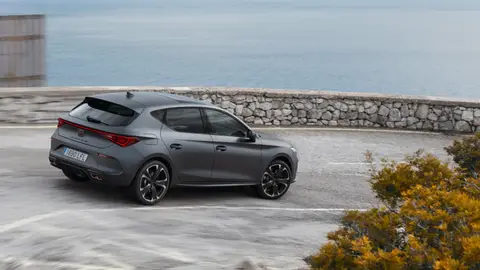 Cupra León 1.4 e-Hybrid Cupra León 1.4 e-Hybrid