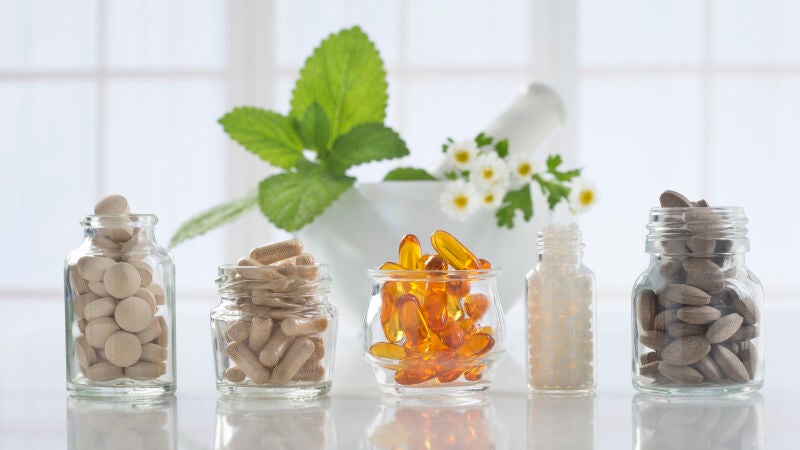 Homeopatía: qué es, quién la consume y por qué es tan polémica