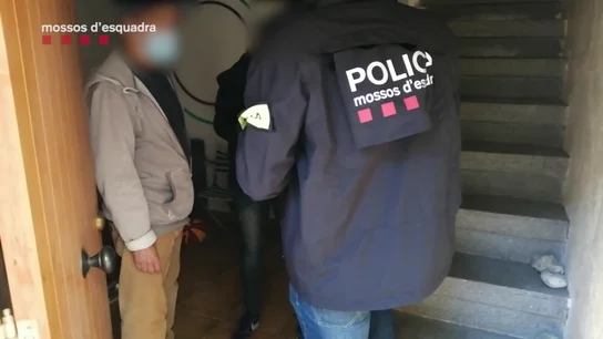 Detenido el líder de un grupo psicoterapéutico por abusar sexualmente de los personas que captaba Detenido el líder de un grupo psicoterapéutico por abusar sexualmente de los personas que captaba