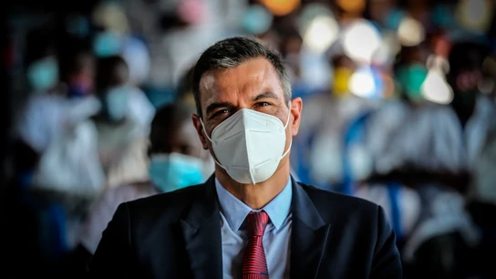 Pedro Sánchez en Angola antes de viajar a Senegal Pedro Sánchez en Angola antes de viajar a Senegal