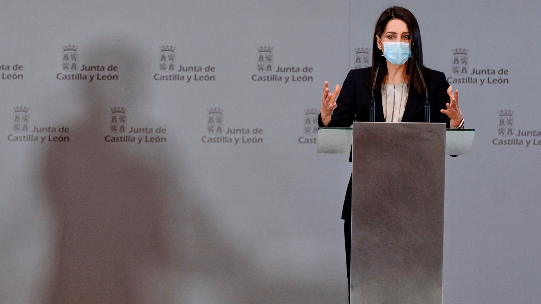 Inés Arrimadas comparece en la Junta de Castilla y León