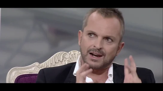 La definición de Miguel Bosé sobre sí mismo y sus dos 'yo' que alucina a Jordi Évole: "Bosé es un demente" La definición de Miguel Bosé sobre sí mismo y sus dos 'yo' que alucina a Jordi Évole: "Bosé es un demente"