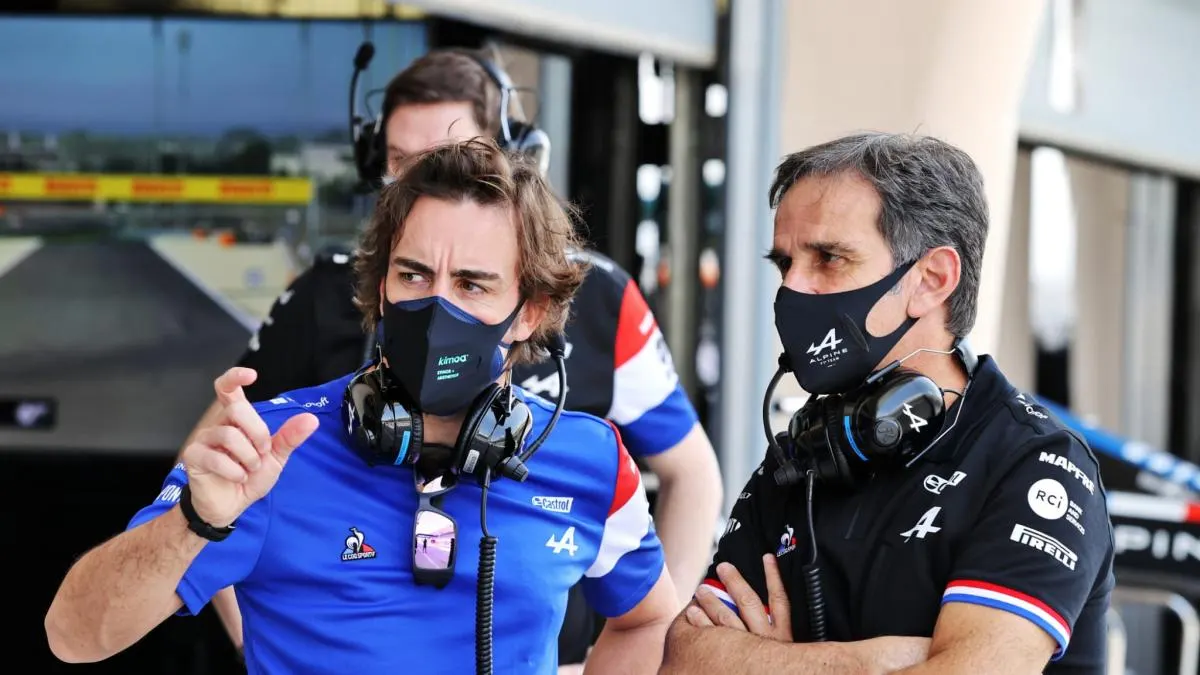 Fernando Alonso y Davide Brivio Fernando Alonso y Davide Brivio