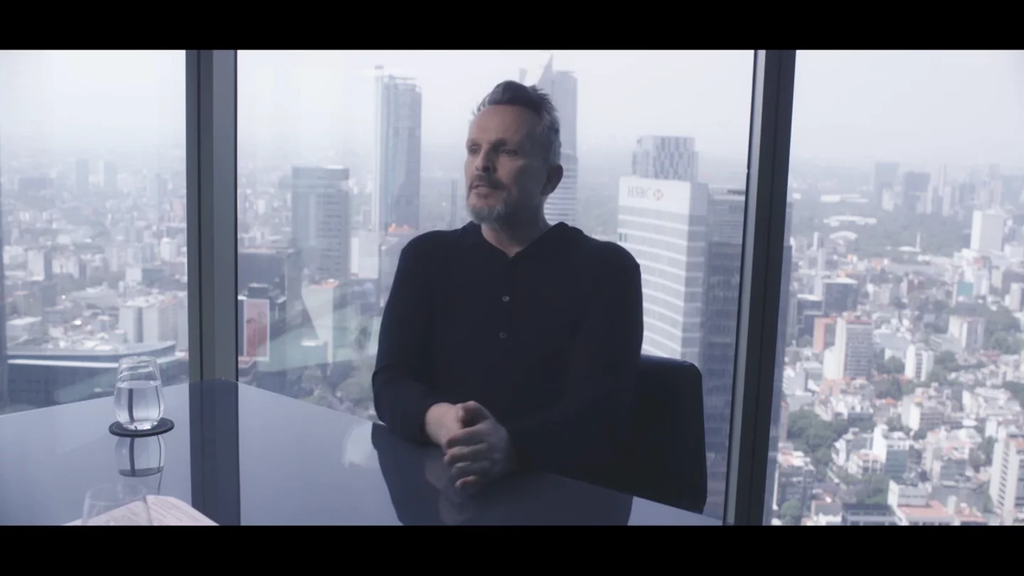 La sorprendente reflexión de Miguel Bosé del franquismo: "La clase pudiente tenía a sus mascotas, que eran actores, toreros..." La sorprendente reflexión de Miguel Bosé del franquismo: "La clase pudiente tenía a sus mascotas, que eran actores, toreros..."