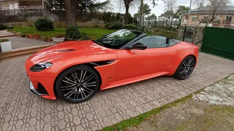 Aston Martin DBS Superleggera Volante Aston Martin DBS Superleggera Volante