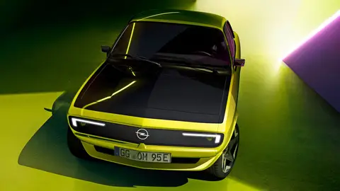 Opel Manta GSe ElektroMOD Opel Manta GSe ElektroMOD