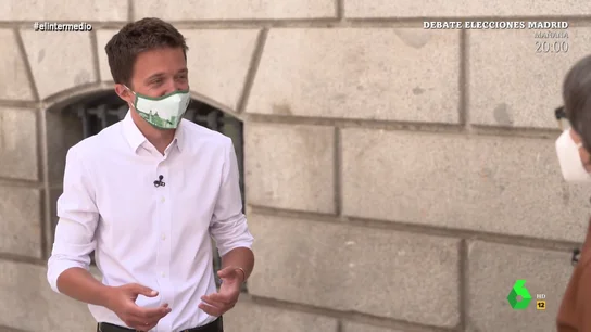 La surrealista anécdota de Errejón la primera vez que quedó "para liarse" con una chica: "Fue muy violento" La surrealista anécdota de Errejón la primera vez que quedó "para liarse" con una chica: "Fue muy violento"