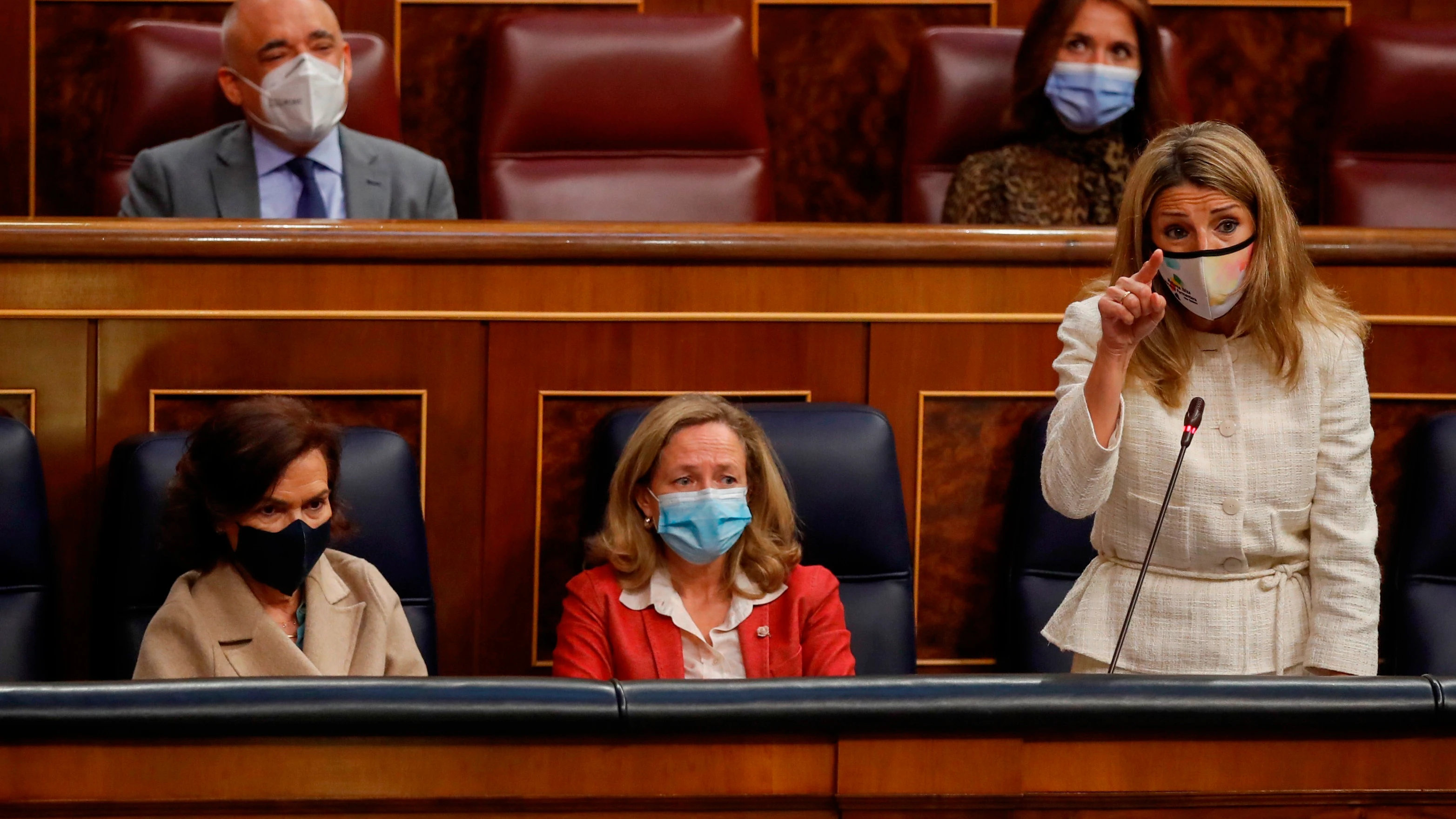 Carmen Calvo, Nadia Calviño y Yolanda Díaz en el Congreso de los Diputados