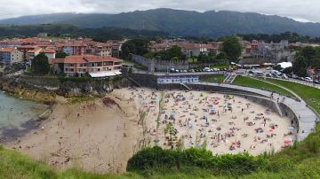 Llanes