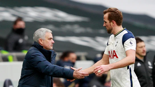 Mourinho y Harry Kane Mourinho y Harry Kane
