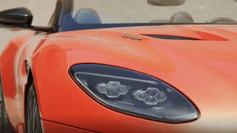 Aston Martin DBS Volante Superleggera Aston Martin DBS Volante Superleggera