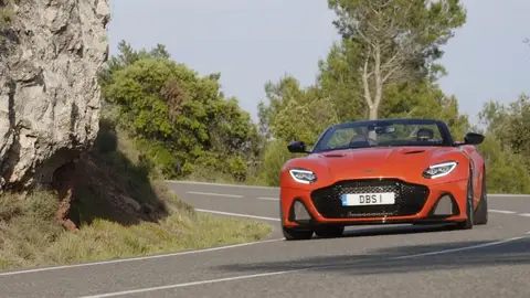 Aston Martin DBS Volante Superleggera Aston Martin DBS Volante Superleggera