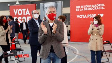 El ministro del Interior, Fernando Grande-Marlaska, asiste a un acto de campaña del PSOE en Getafe