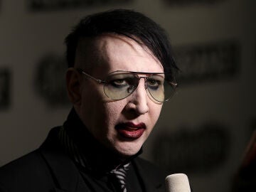 They denounce the singer Marilyn Manson accused of raping a minor in 1995