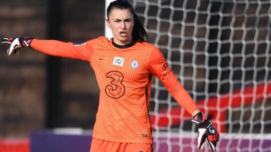 El humor&iacute;stico mensaje de Musovic a sus 'haters': "Como hobbie soy portera del Chelsea, pero una vez que he lavado los platos"