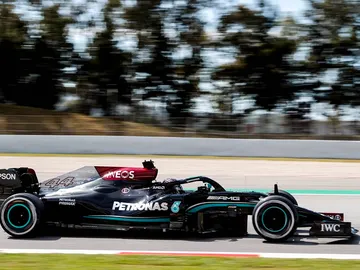 Lewis Hamilton opta a su Pole 100 Lewis Hamilton opta a su Pole 100