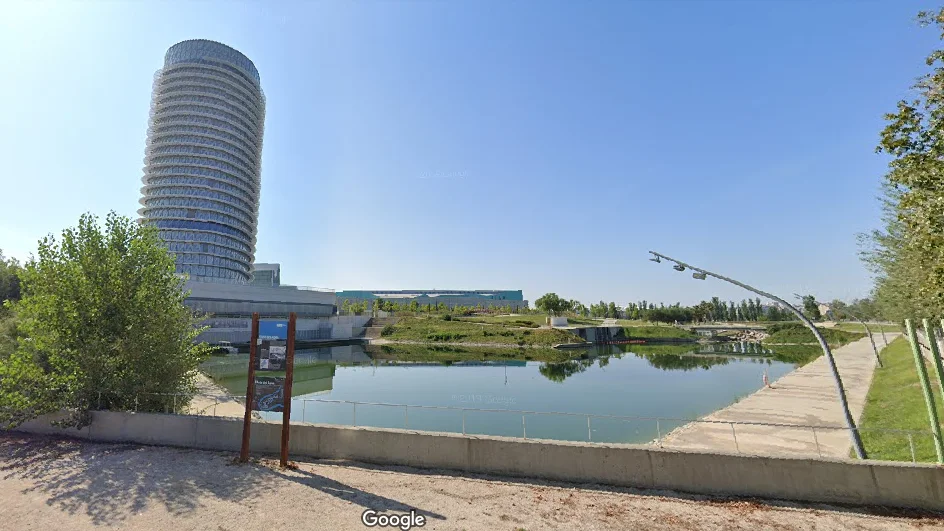 Zona del embarcadero de Ranillas en la que se vio por última vez al menor desaparecido