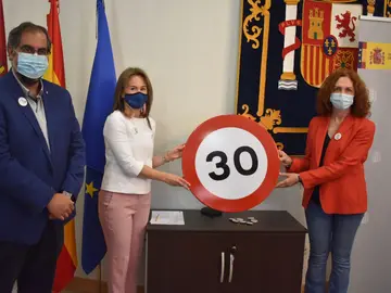 Presentación en Ciudad Real de los nuevos límites de velocidad. Presentación en Ciudad Real de los nuevos límites de velocidad.