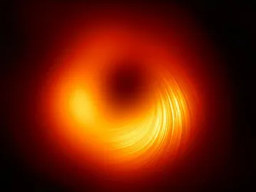 Nueva imagen en luz polarizada del agujero negro de la galaxia M87 Nueva imagen en luz polarizada del agujero negro de la galaxia M87