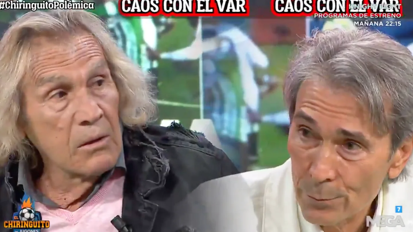 Loco Gatti y Lobo Carrasco, cara a cara por el VAR Loco Gatti y Lobo Carrasco, cara a cara por el VAR