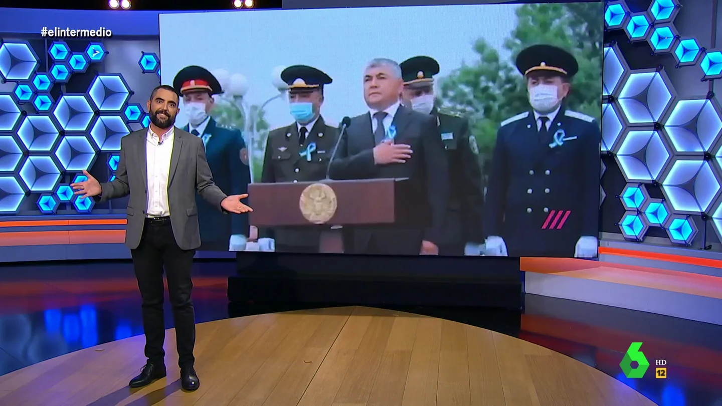 El "caos absoluto" de unos militares para coordinar un saludo que ilustra que "no es tan sencillo" llegar a consensos El "caos absoluto" de unos militares para coordinar un saludo que ilustra que "no es tan sencillo" llegar a consensos