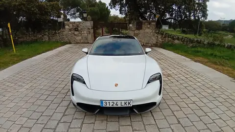 Porsche Taycan Turbo S Porsche Taycan Turbo S