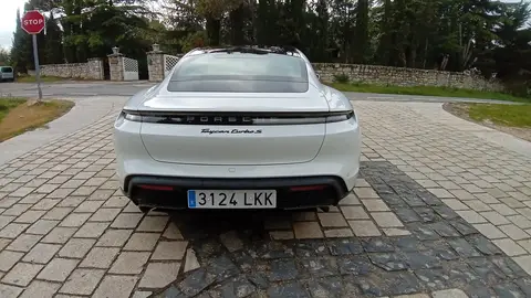Porsche Taycan Turbo S Porsche Taycan Turbo S