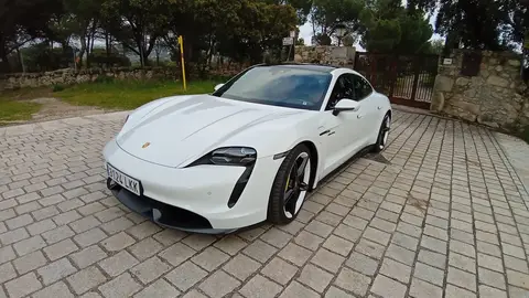 Porsche Taycan Turbo S Porsche Taycan Turbo S