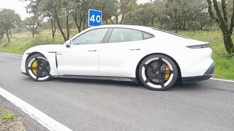Porsche Taycan Turbo S Porsche Taycan Turbo S