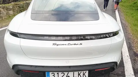 Porsche Taycan Turbo S Porsche Taycan Turbo S
