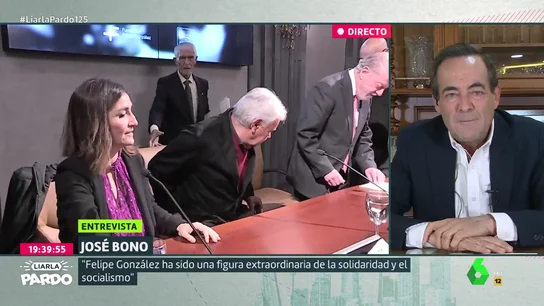 La férrea defensa de Bono a Felipe González tras las críticas de Oscar Puente: "Él hizo patria" La férrea defensa de Bono a Felipe González tras las críticas de Oscar Puente: "Él hizo patria"