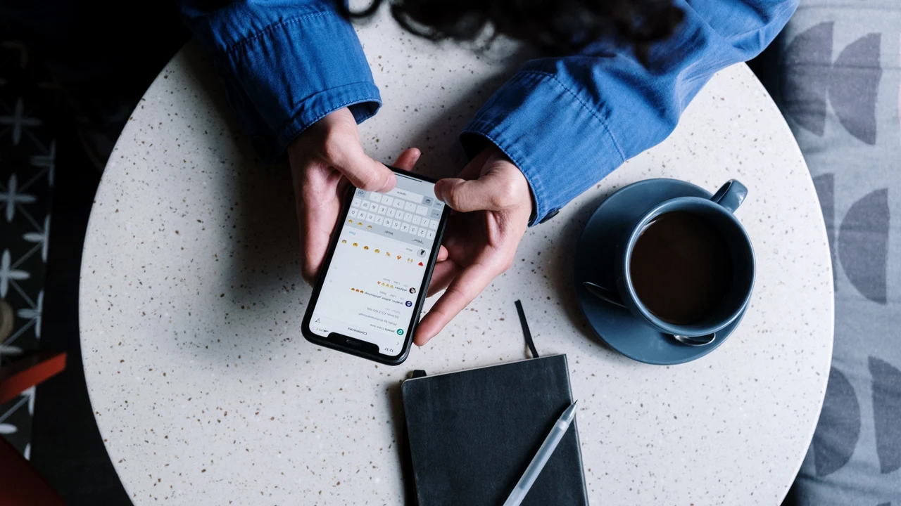 Actualice WhatsApp en su móvil Android, o podrían «hackearlo» con un mensaje Actualice WhatsApp en su móvil Android, o podrían «hackearlo» con un mensaje