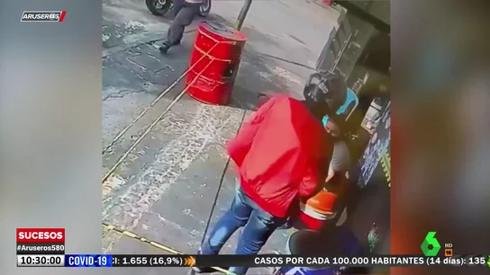 Un ladrón devuelve un ordenador robado tras descubrir que conoce a su víctima Un ladrón devuelve un ordenador robado tras descubrir que conoce a su víctima